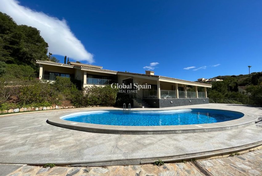 Wederverkoop - VILLA -
LA MANGA DEL MAR MENOR - Costa Calida