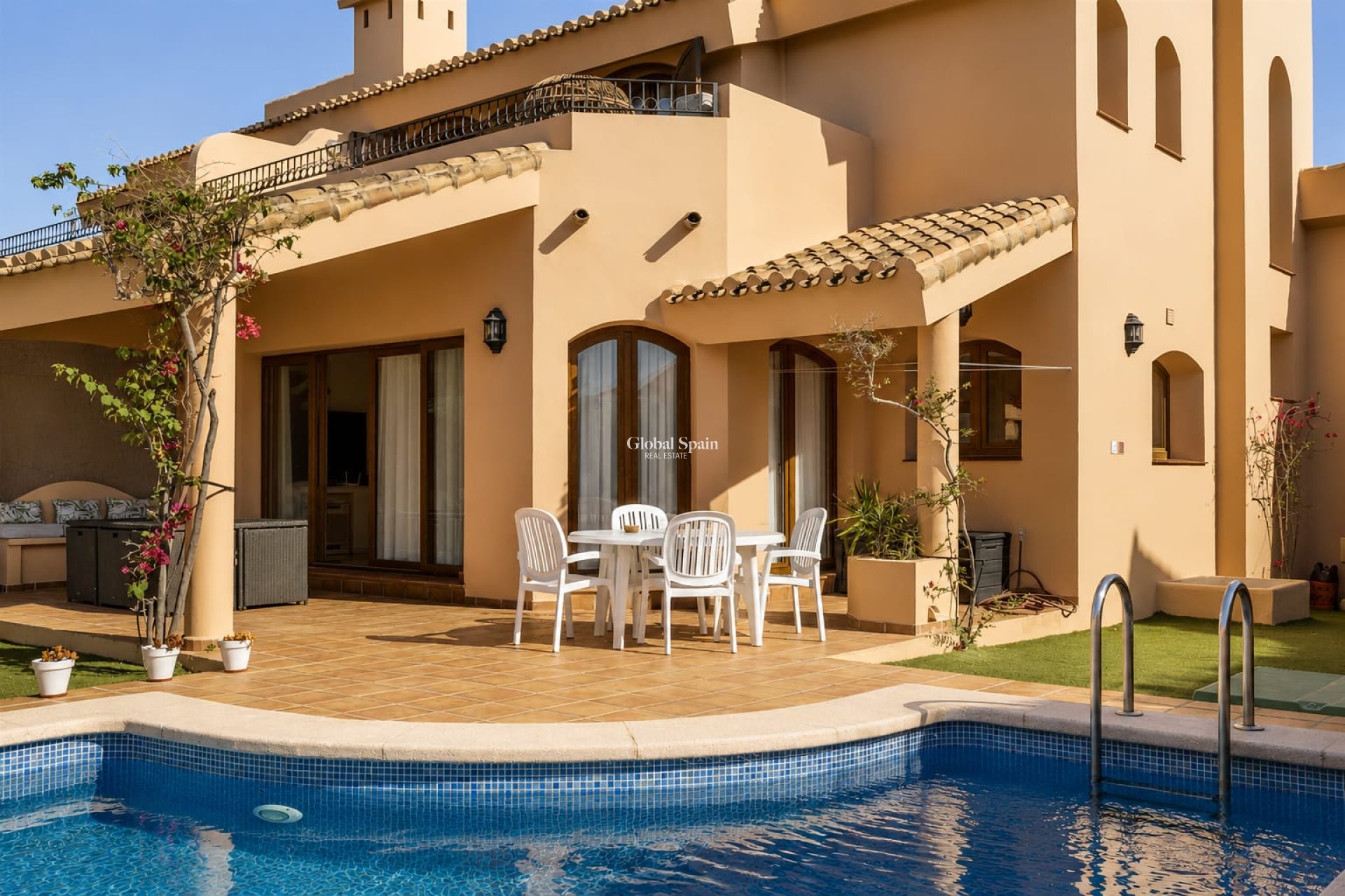 Wederverkoop - VILLA -
LA MANGA DEL MAR MENOR - Costa Calida