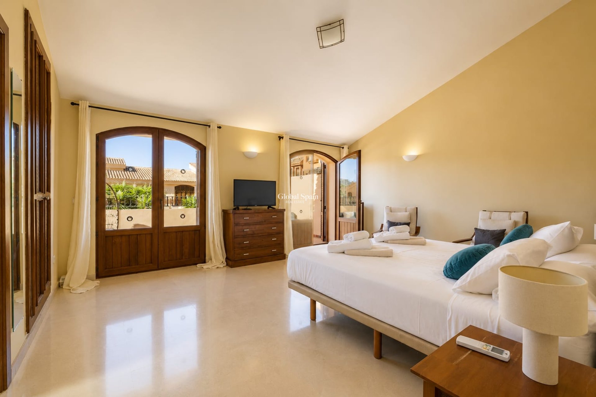 Wederverkoop - VILLA -
LA MANGA DEL MAR MENOR - Costa Calida