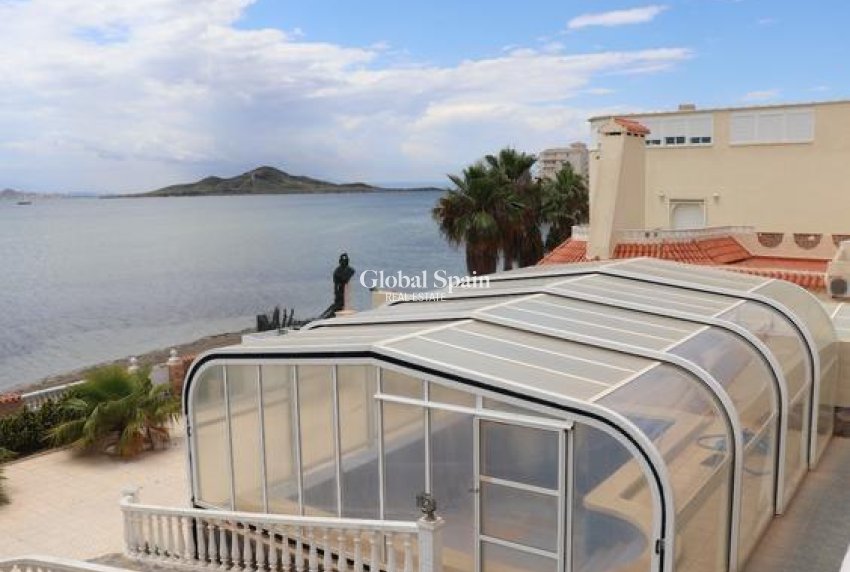 Wederverkoop - VILLA -
LA MANGA DEL MAR MENOR - Km 17