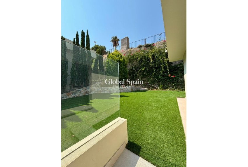 Wederverkoop - Villa -
LA MANGA DEL MAR MENOR - La Manga Club-Atamaría