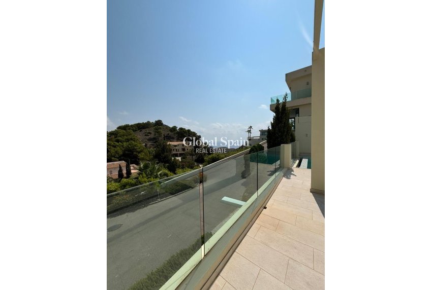 Wederverkoop - Villa -
LA MANGA DEL MAR MENOR - La Manga Club-Atamaría