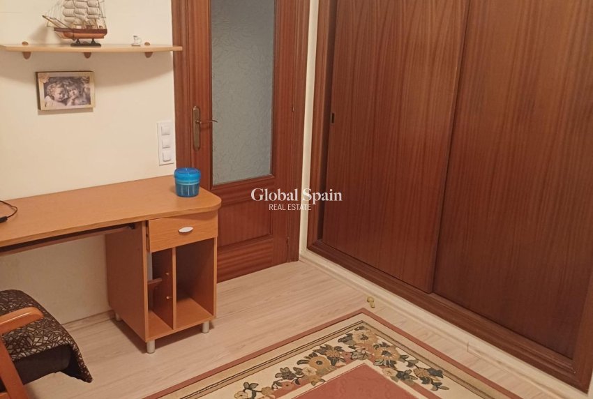 Wederverkoop - VILLA -
LA MANGA DEL MAR MENOR - Veneziola