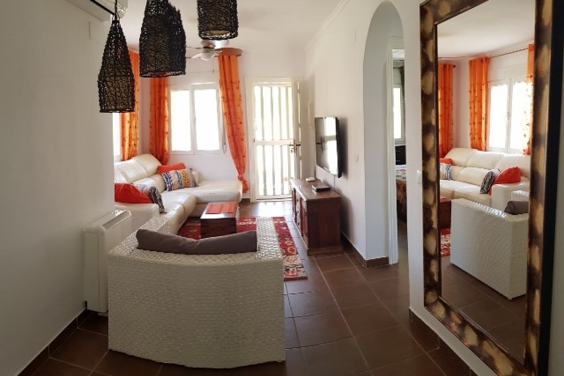 Wederverkoop - Villa -
LA MARINA