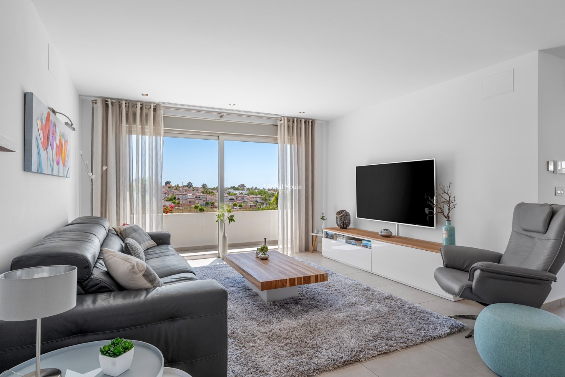 Wederverkoop - VILLA -
LA MARINA