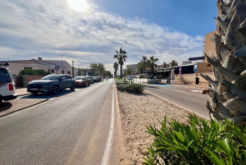 Wederverkoop - VILLA -
LA MATA - Costa Blanca