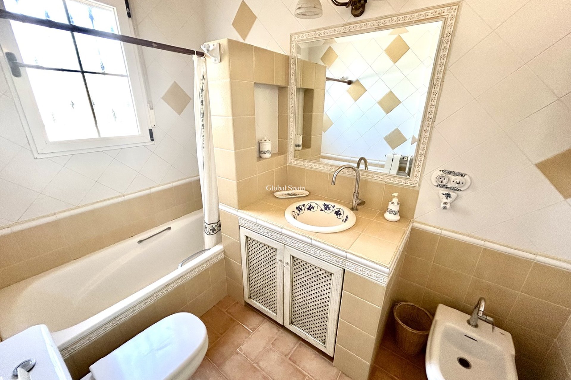 Wederverkoop - VILLA -
LA MATA - Costa Blanca