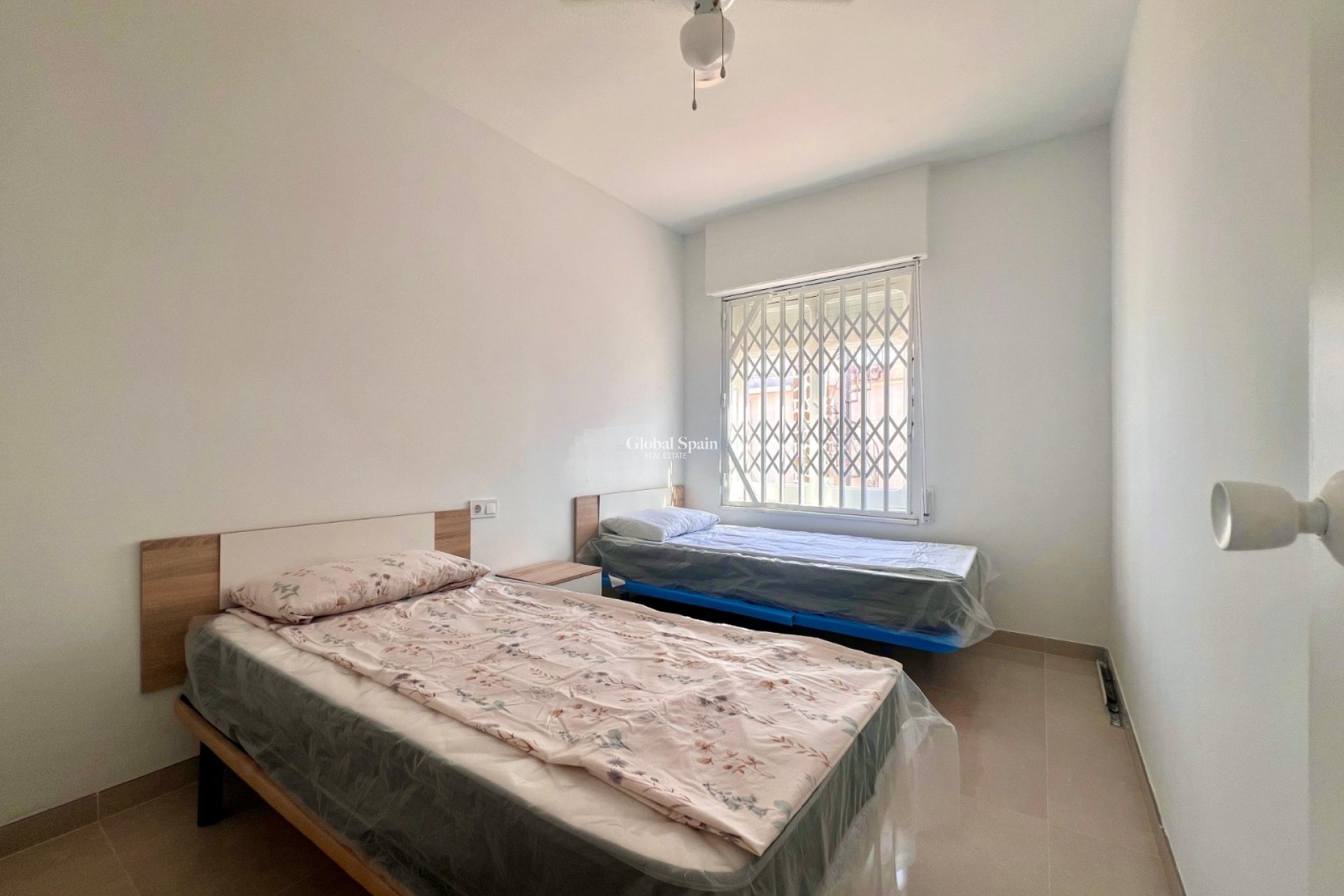 Wederverkoop - VILLA -
LA MATA - Costa Blanca