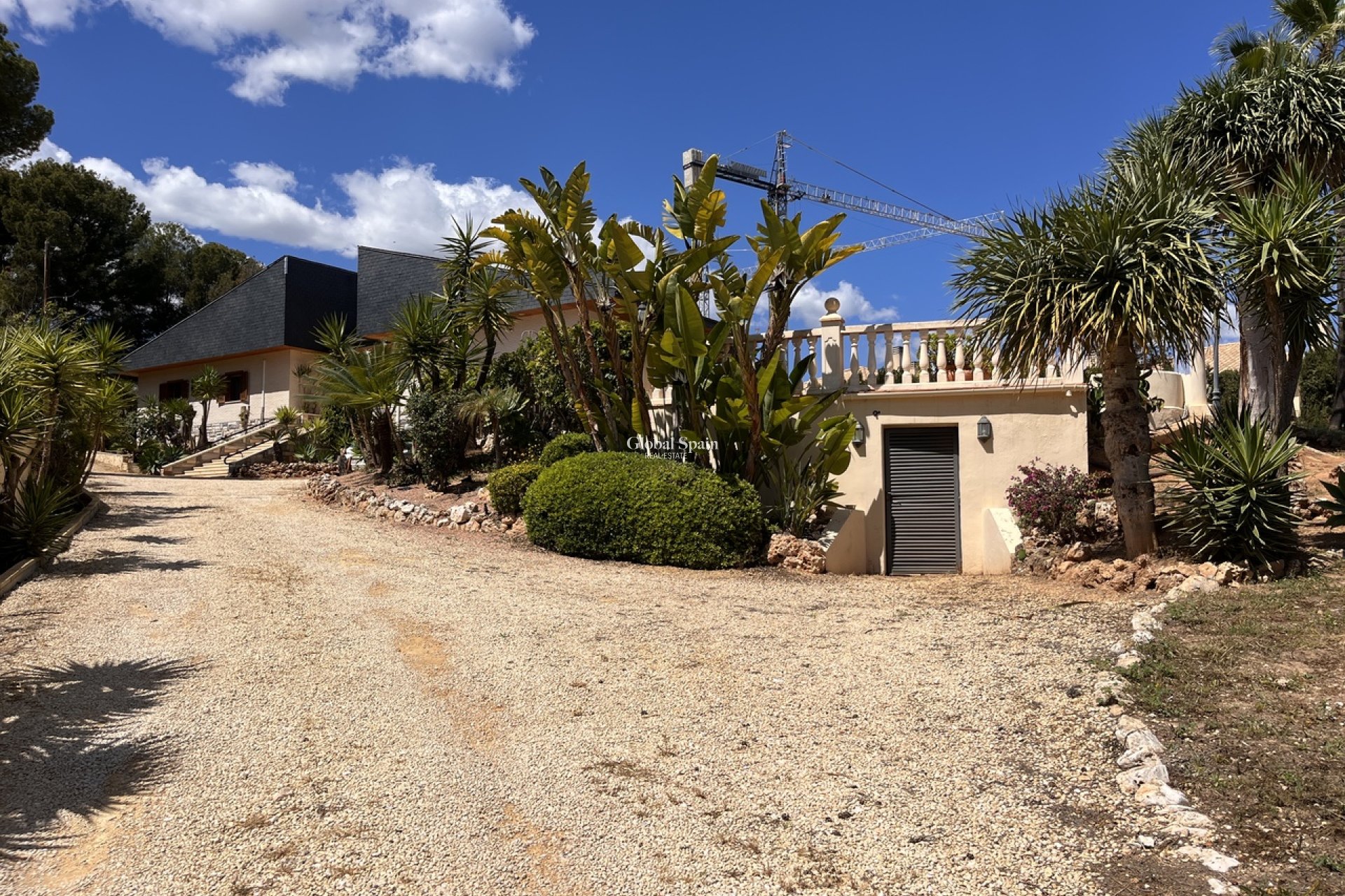 Wederverkoop - VILLA -
LA NUCÍA - Costa Blanca