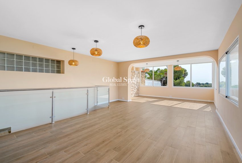 Wederverkoop - Villa -
La Nucía - La nucia