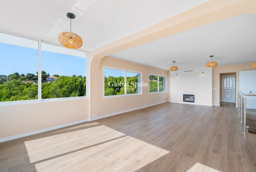 Wederverkoop - Villa -
La Nucía - La nucia