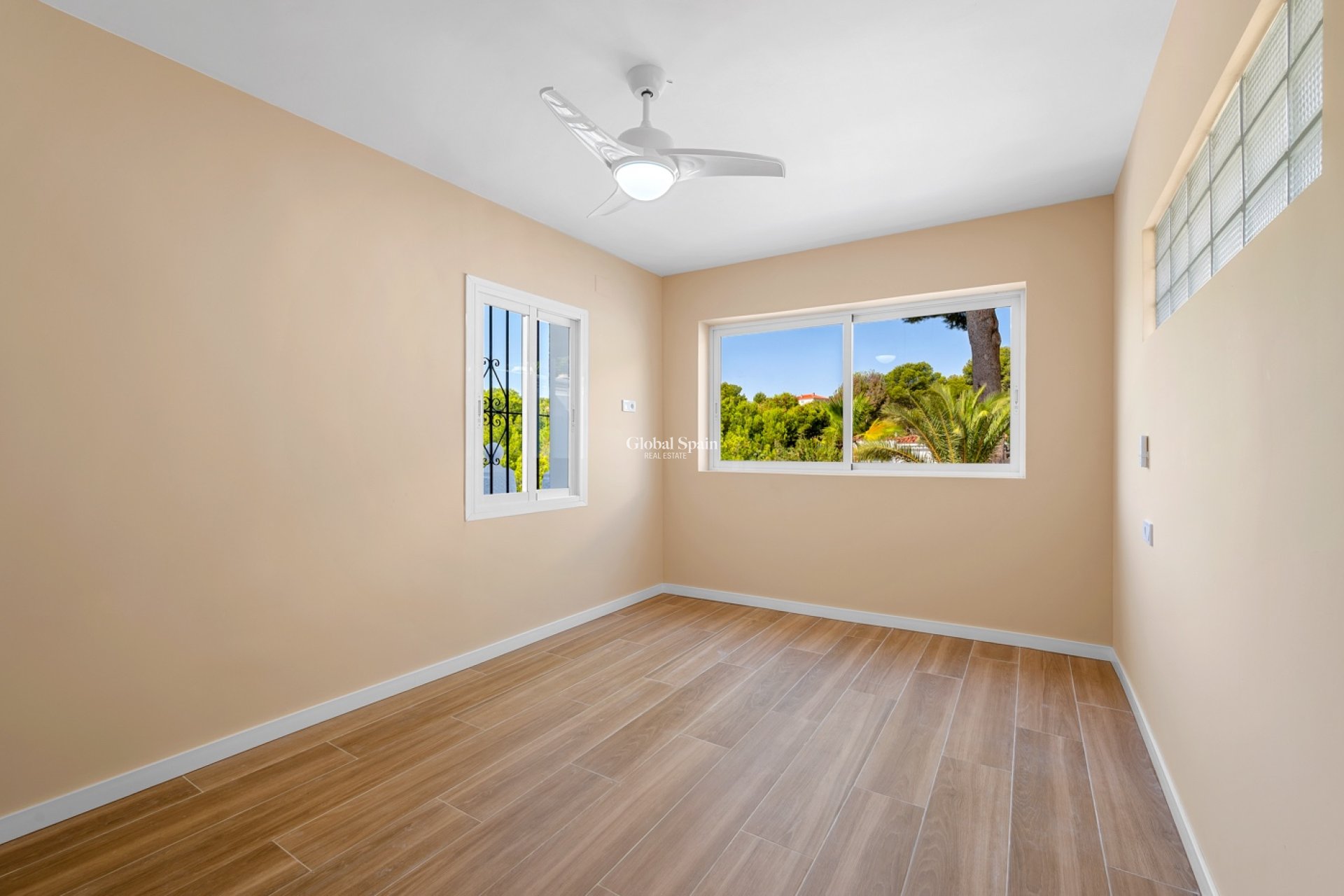 Wederverkoop - Villa -
La Nucía - La nucia