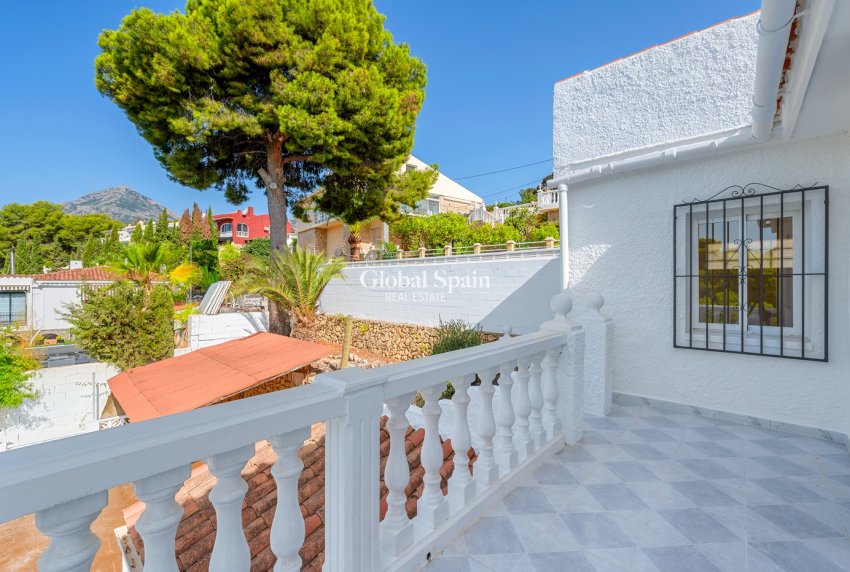 Wederverkoop - Villa -
La Nucía - La nucia