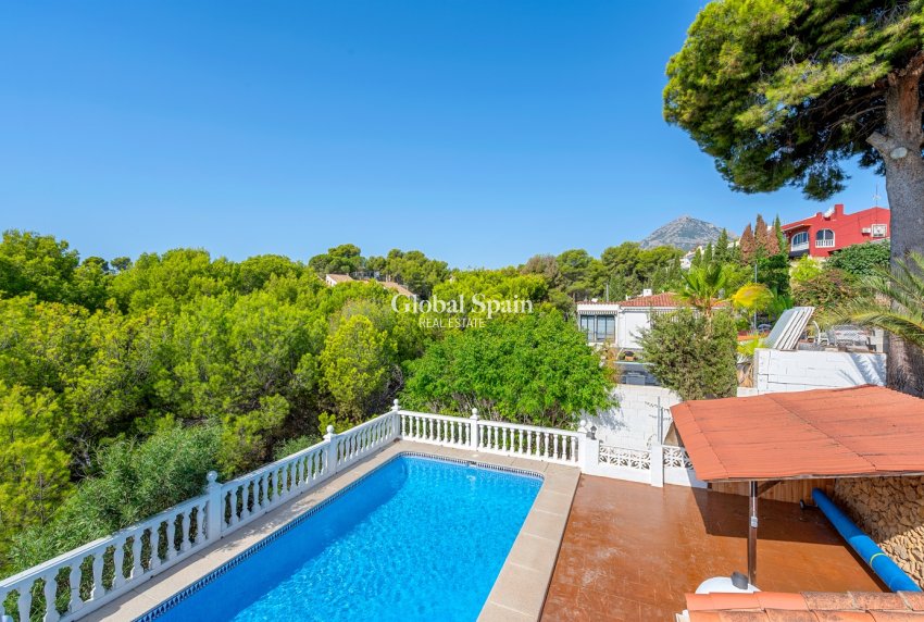 Wederverkoop - Villa -
La Nucía - La nucia