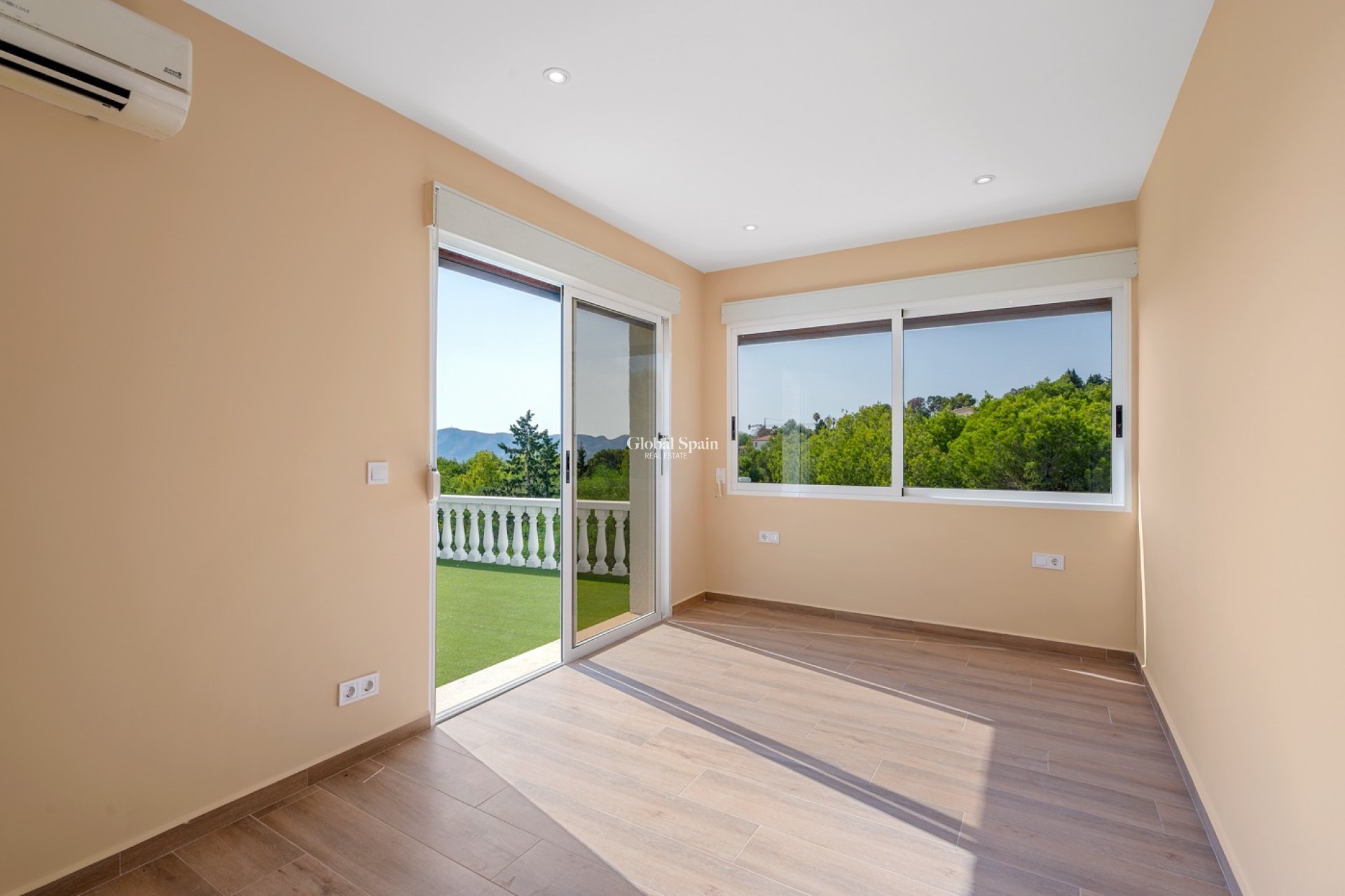 Wederverkoop - Villa -
La Nucía - La nucia