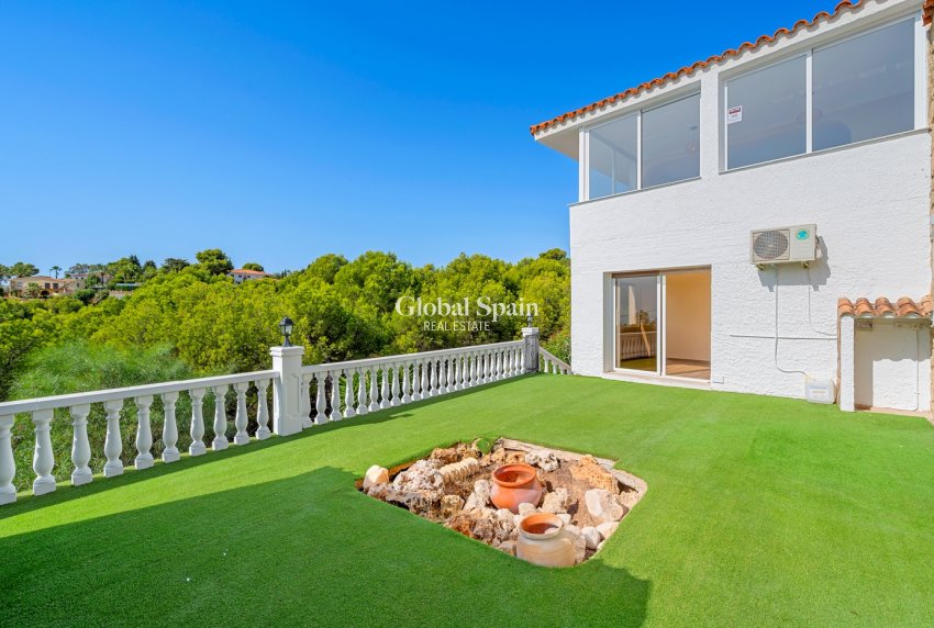 Wederverkoop - Villa -
La Nucía - La nucia