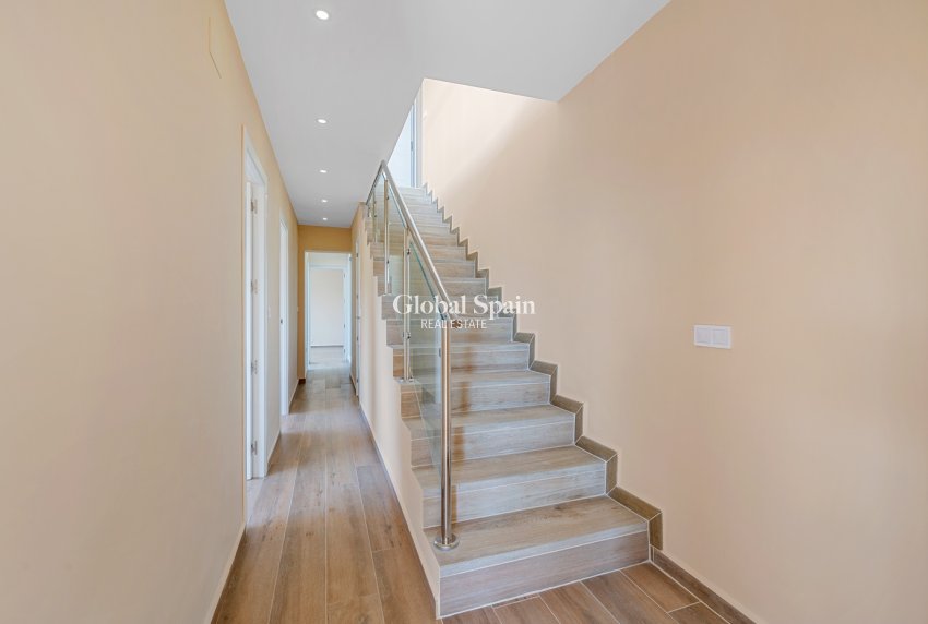 Wederverkoop - Villa -
La Nucía - La nucia