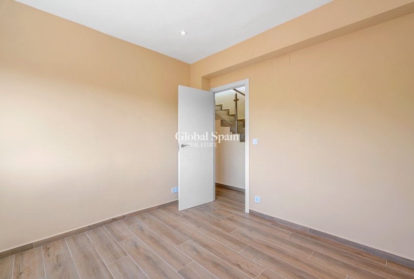 Wederverkoop - Villa -
La Nucía - La nucia