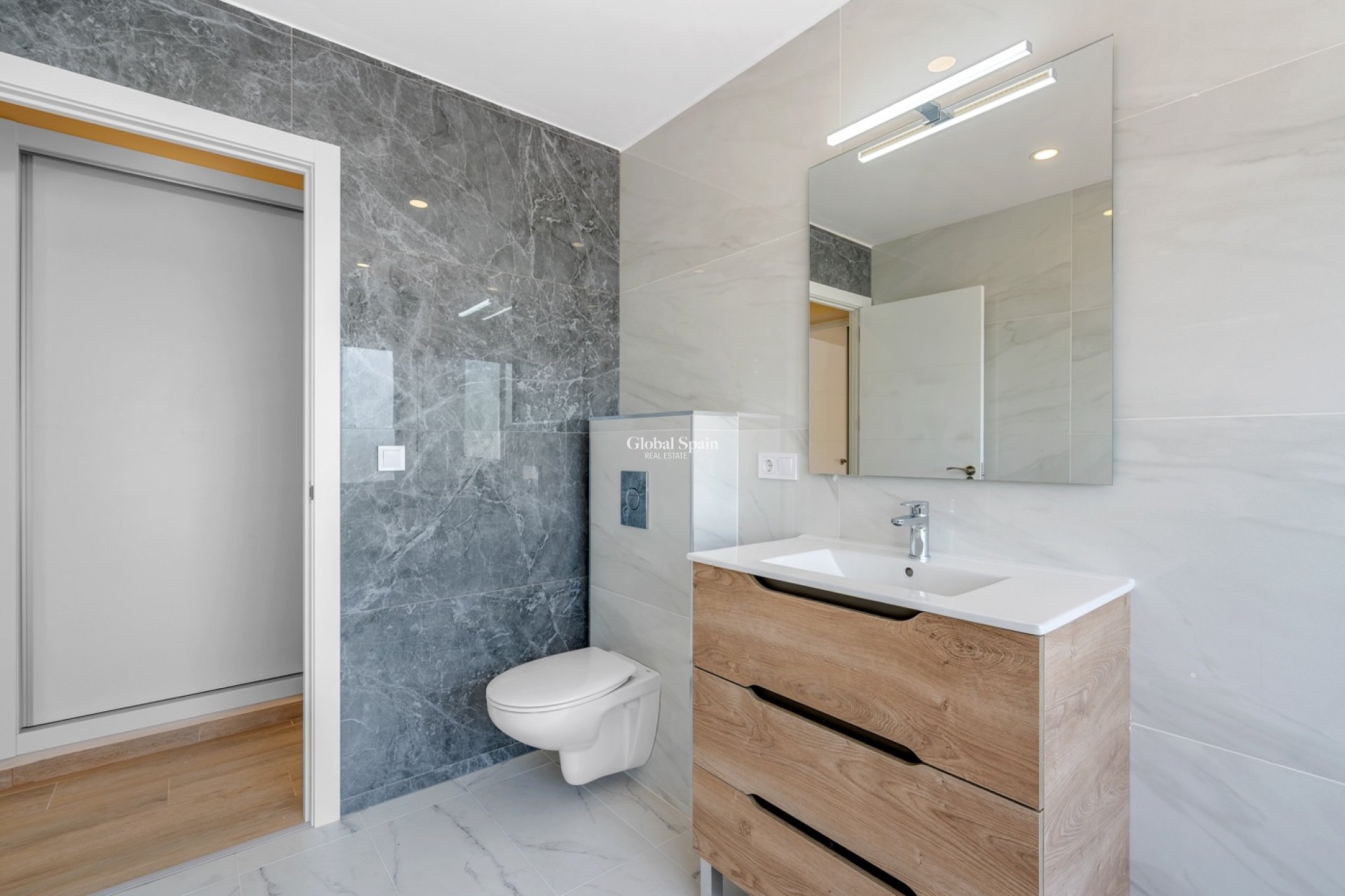 Wederverkoop - Villa -
La Nucía - La nucia