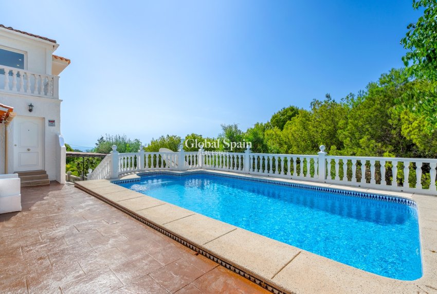 Wederverkoop - Villa -
La Nucía - La nucia