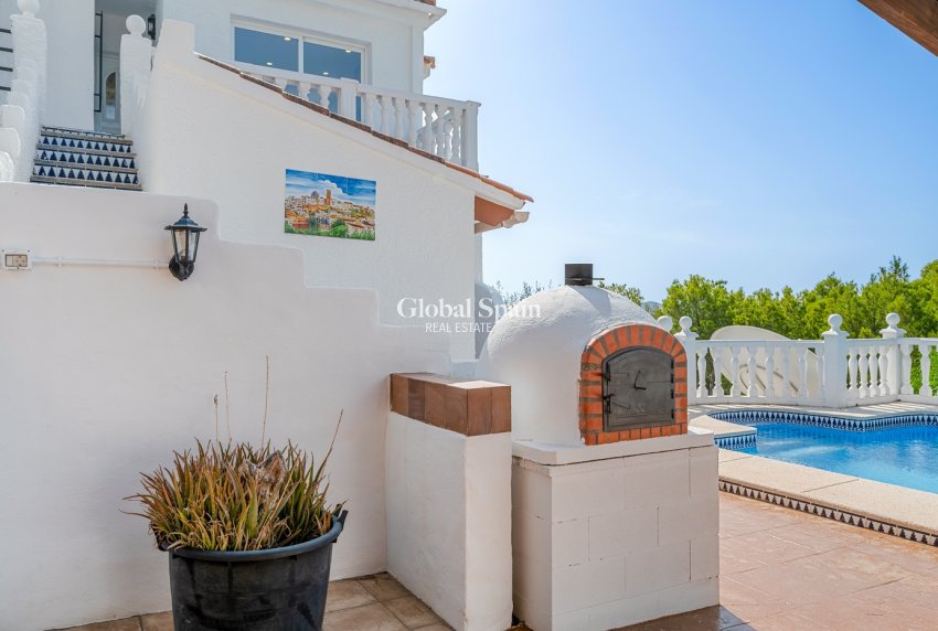 Wederverkoop - Villa -
La Nucía - La nucia