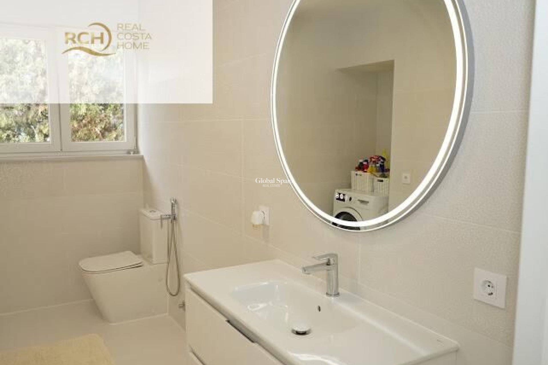 Wederverkoop - VILLA -
LA NUCÍA - Montebello - Nou Espai