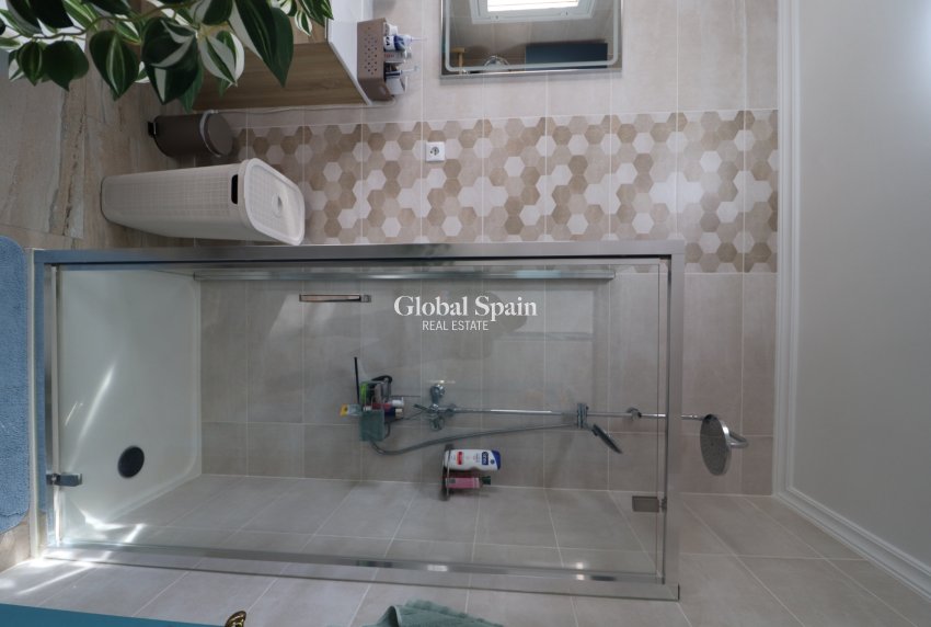 Wederverkoop - VILLA -
LA ROMANA - Inland