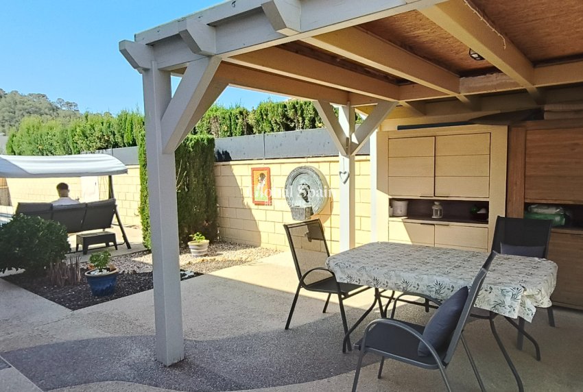 Wederverkoop - VILLA -
LA ROMANA - Inland