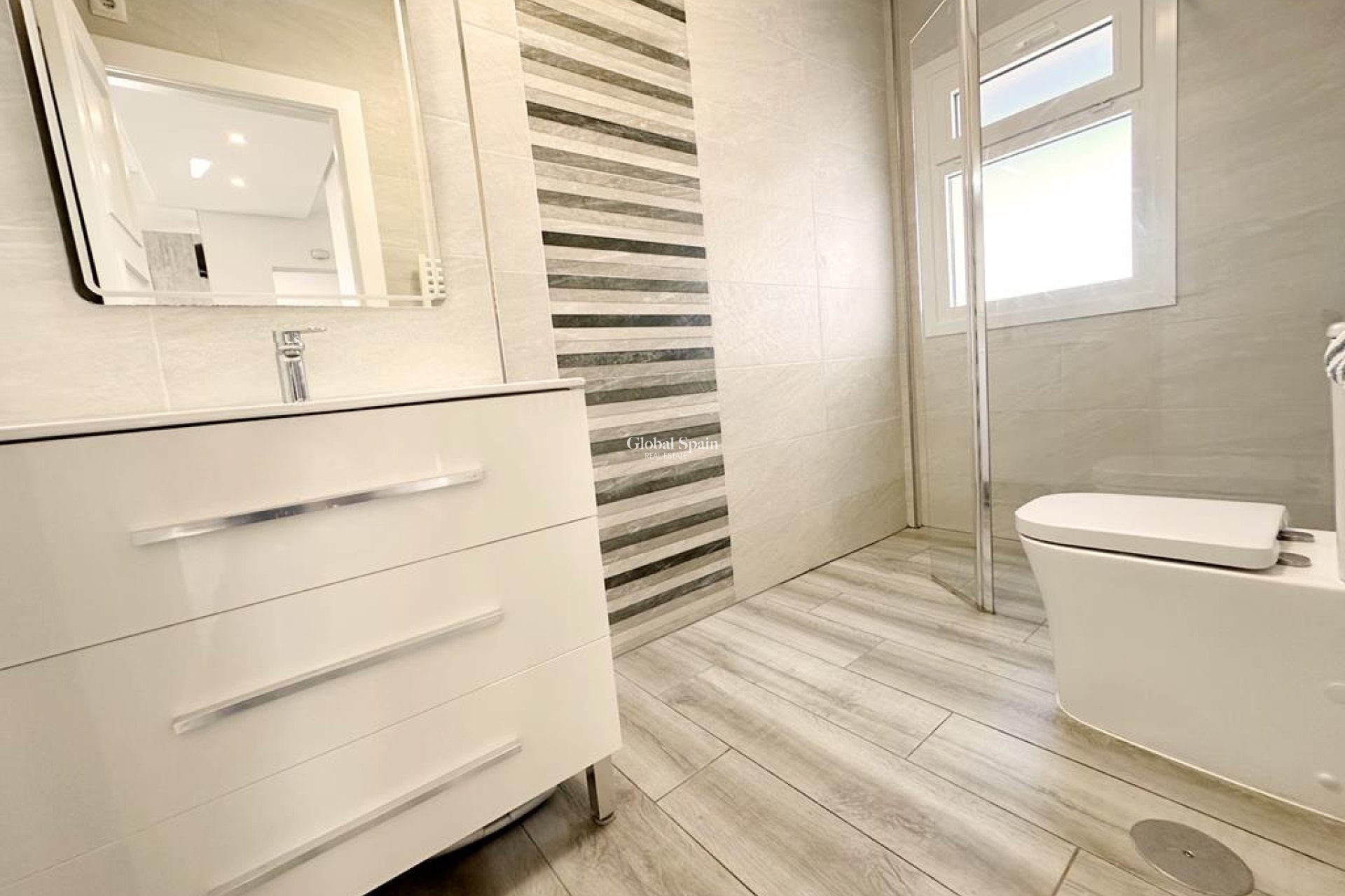 Wederverkoop - VILLA -
LA TORRE GOLF RESORT - Inland