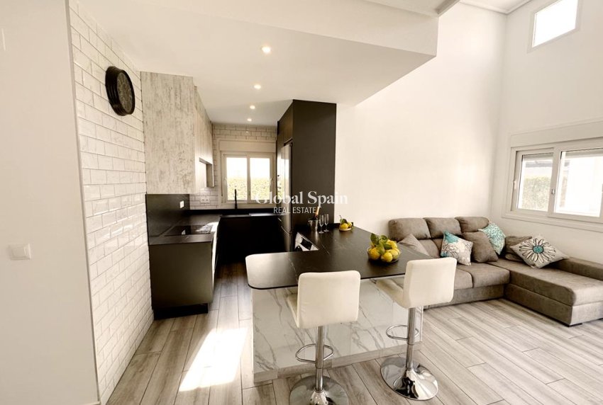 Wederverkoop - VILLA -
LA TORRE GOLF RESORT - Inland