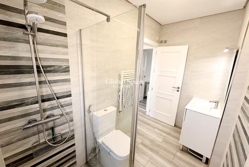 Wederverkoop - VILLA -
LA TORRE GOLF RESORT - Inland