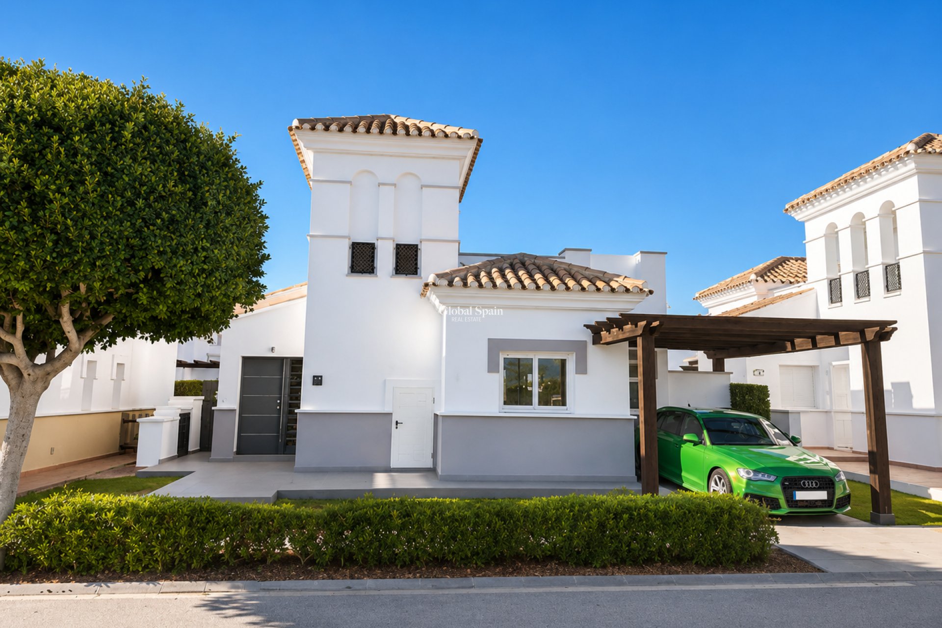 Wederverkoop - VILLA -
LA TORRE GOLF RESORT - Inland