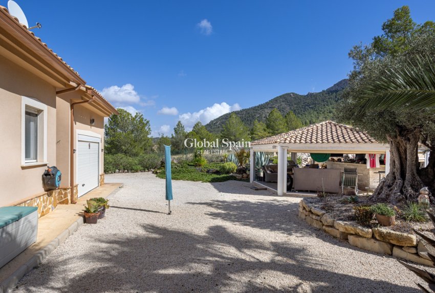 Wederverkoop - VILLA -
LA ZARZA - La Zarza Murcia