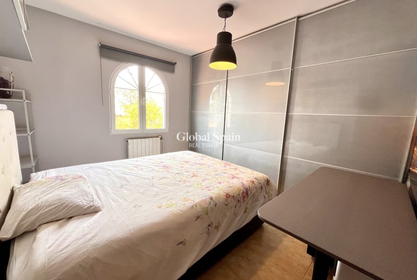 Wederverkoop - VILLA -
LA ZENIA - Costa Blanca