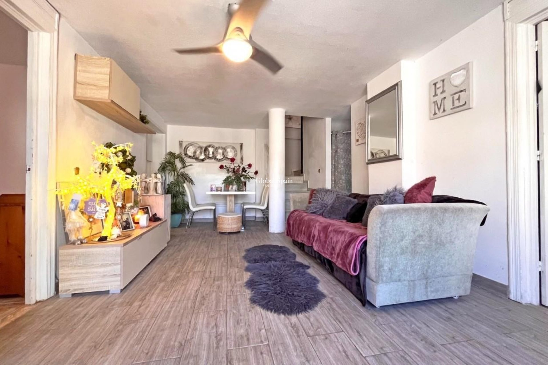 Wederverkoop - VILLA -
LA ZENIA - Costa Blanca