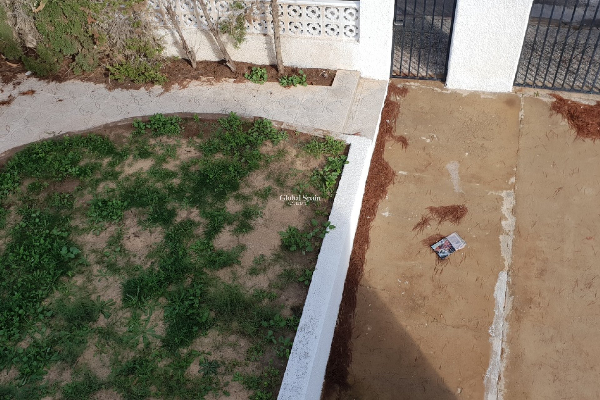 Wederverkoop - VILLA -
LA ZENIA - Costa Blanca