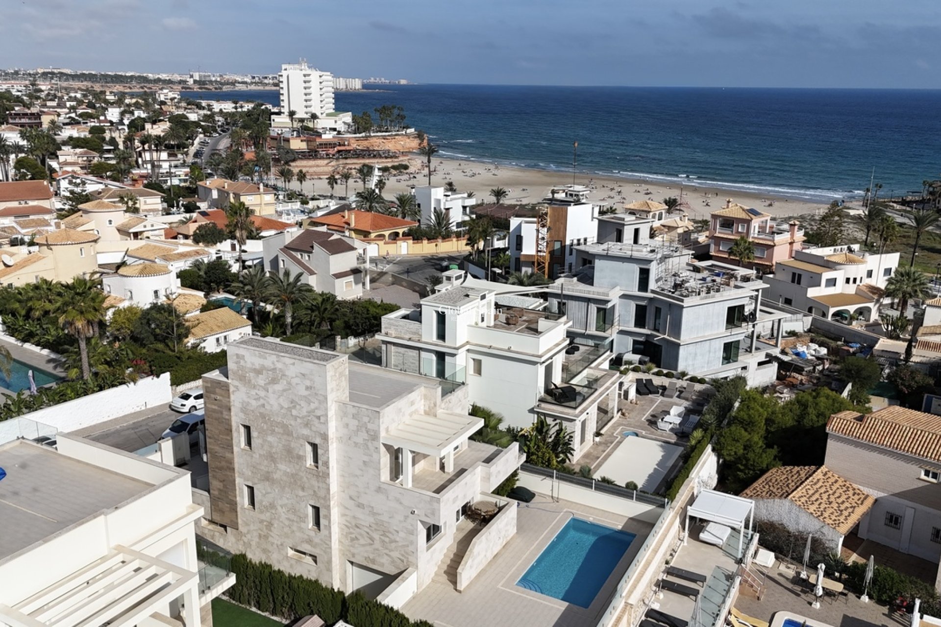 Wederverkoop - VILLA -
LA ZENIA - Costa Blanca