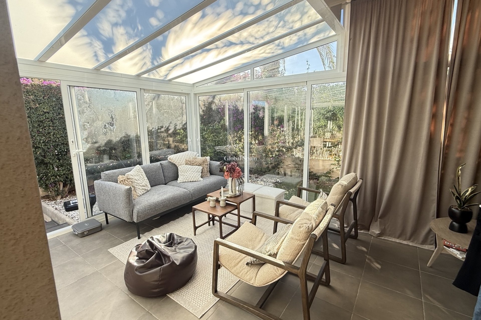 Wederverkoop - VILLA -
LA ZENIA - Costa Blanca