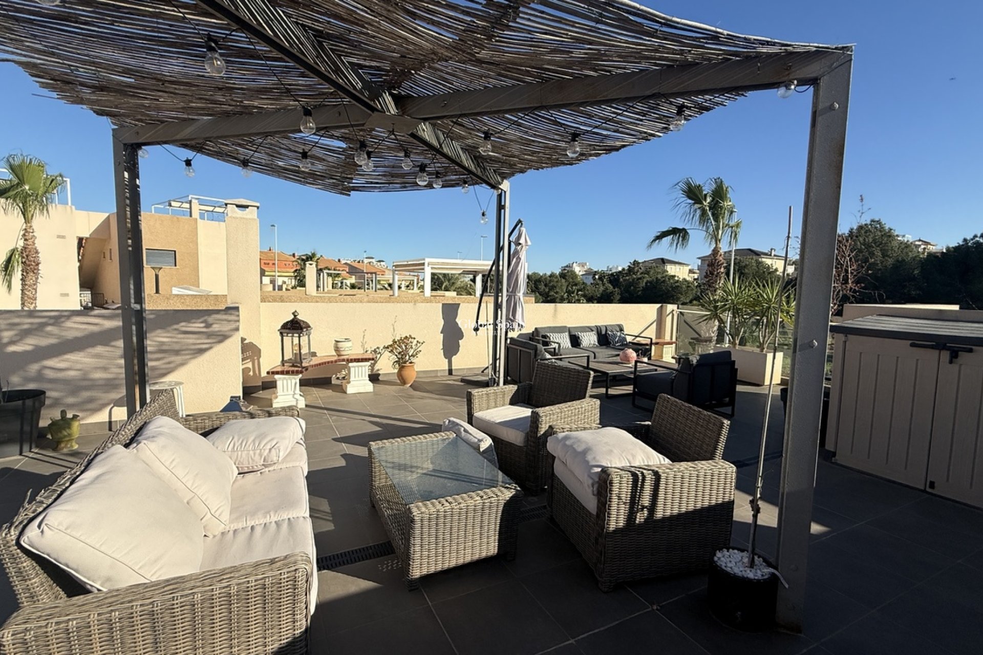 Wederverkoop - VILLA -
LA ZENIA - Costa Blanca