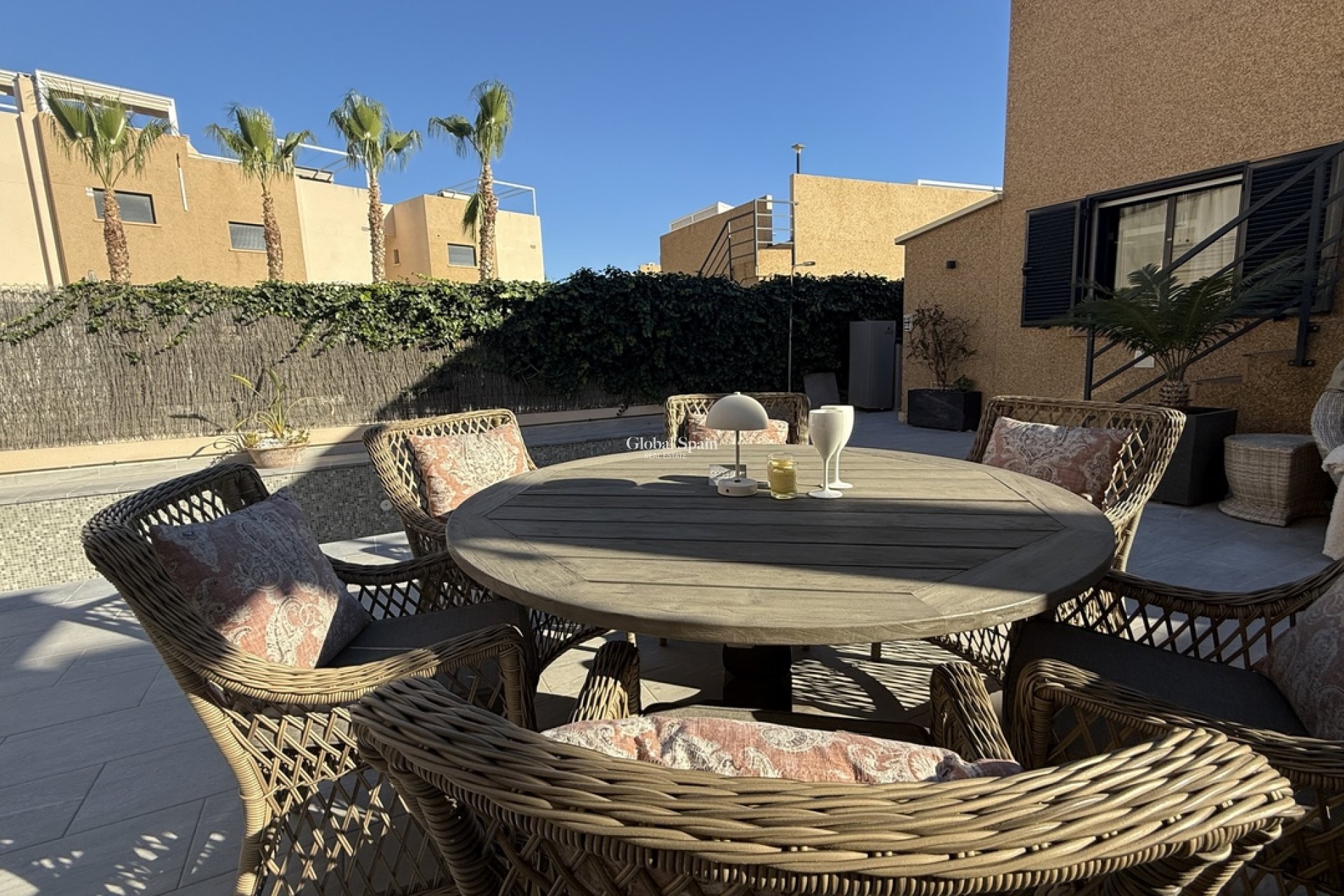 Wederverkoop - VILLA -
LA ZENIA - Costa Blanca