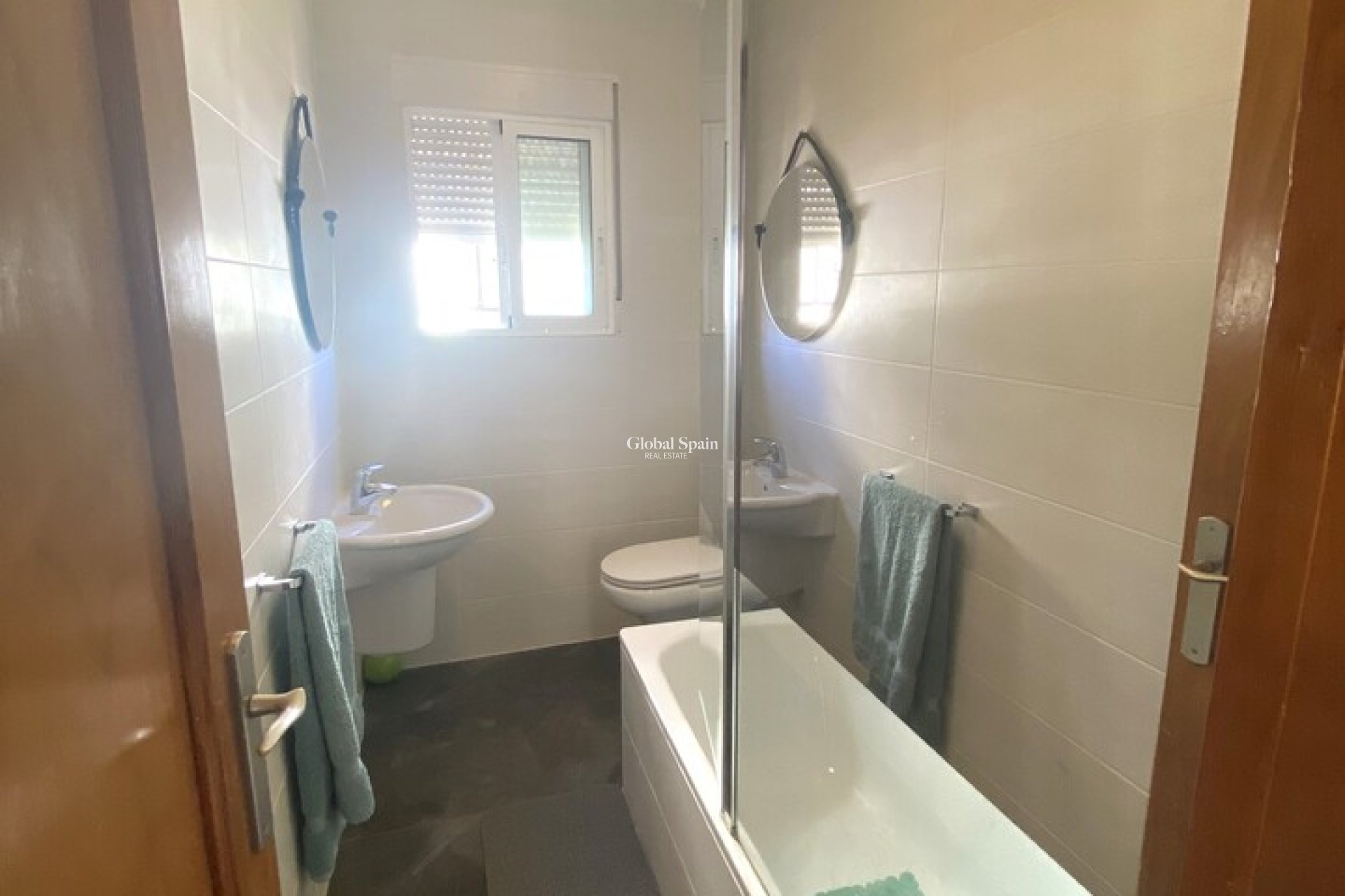 Wederverkoop - VILLA -
LA ZENIA - Costa Blanca