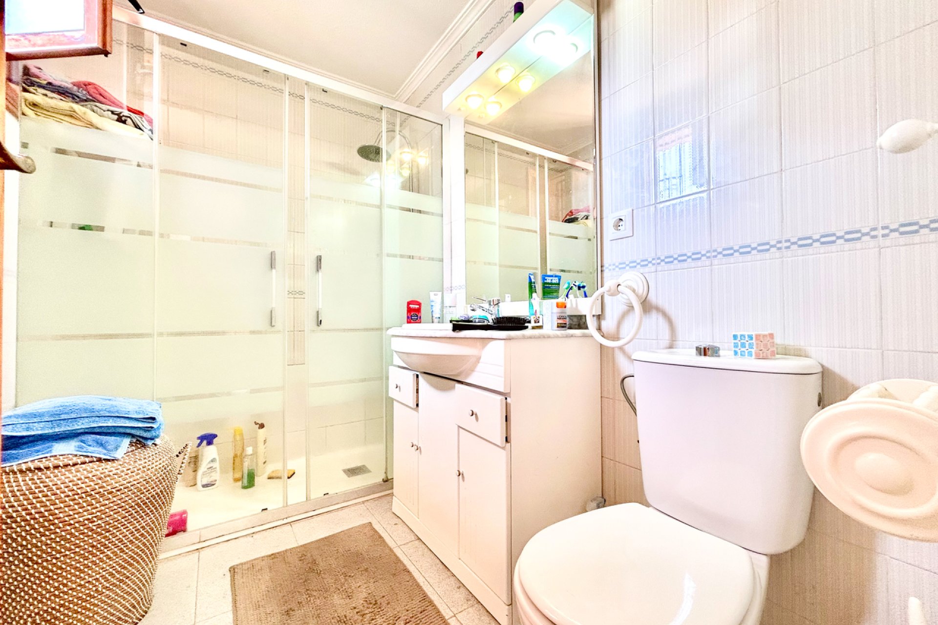 Wederverkoop - VILLA -
LA ZENIA - Costa Blanca