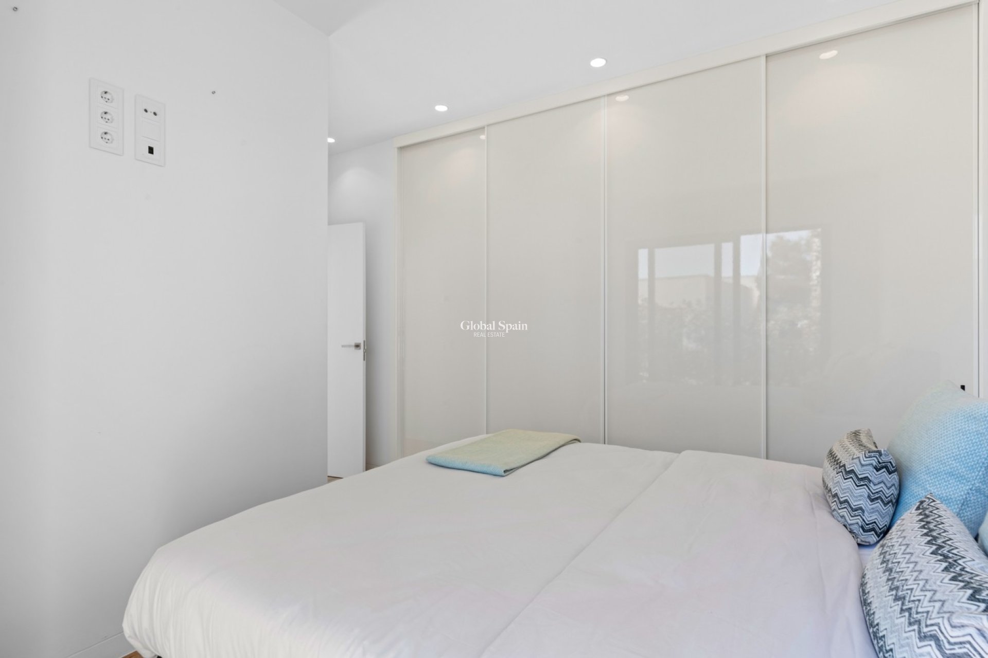 Wederverkoop - VILLA -
LAS COLINAS GOLF RESORT - Costa Blanca