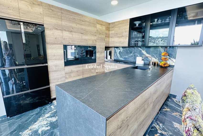 Wederverkoop - VILLA -
LAS COLINAS GOLF RESORT - Costa Blanca