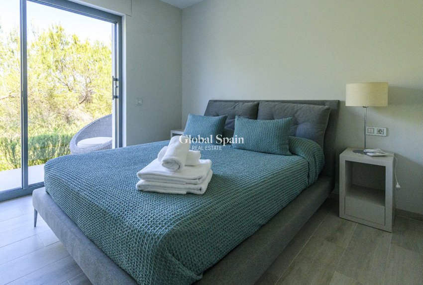 Wederverkoop - VILLA -
LAS COLINAS GOLF RESORT - Costa Blanca