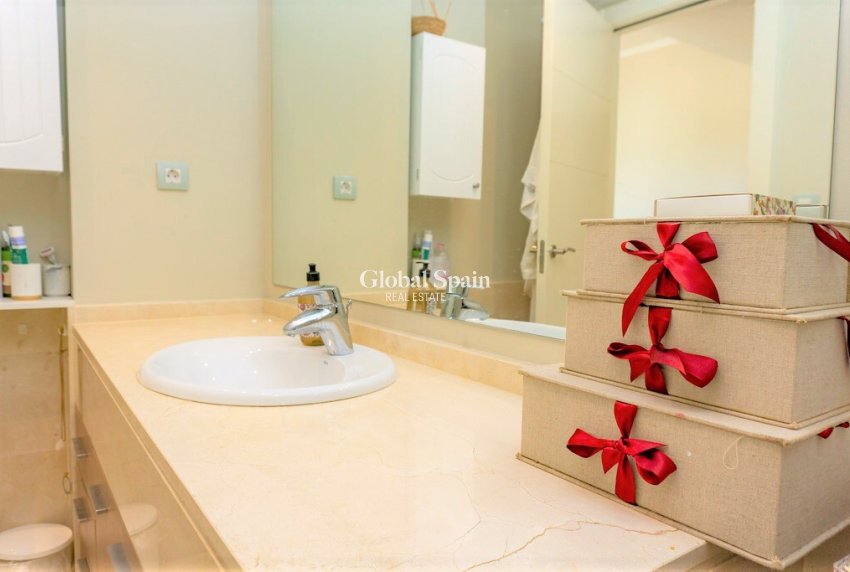 Wederverkoop - VILLA -
LAS COLINAS GOLF RESORT - Inland