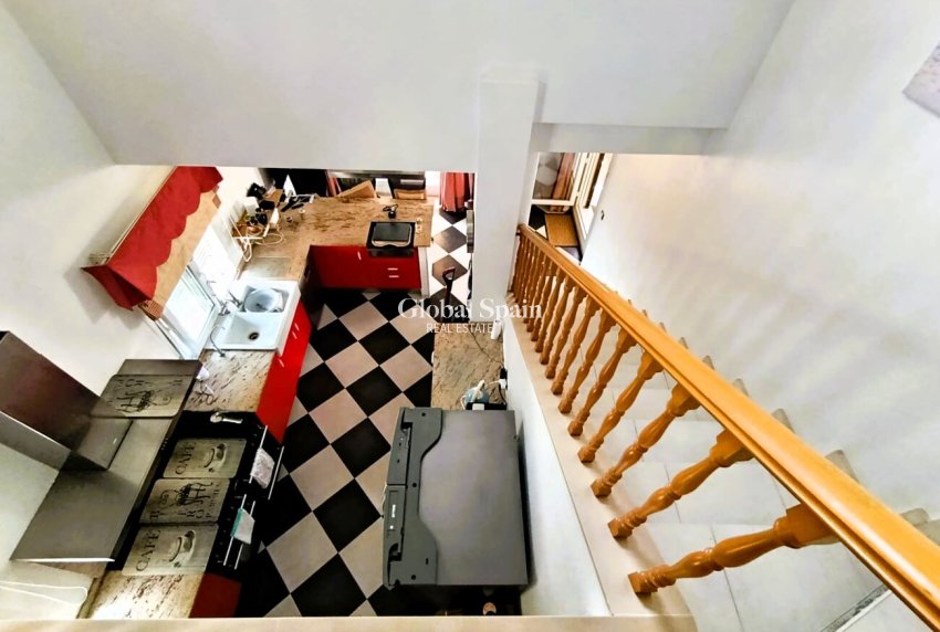Wederverkoop - VILLA -
LAS RAMBLAS GOLF - Inland