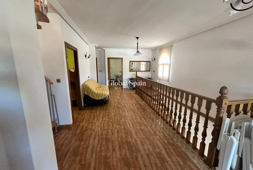 Wederverkoop - VILLA -
LOS ALCÁZARES - Las Lomas Del Rame-bahía Bella