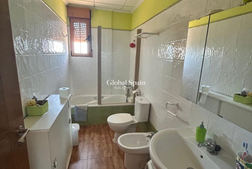 Wederverkoop - VILLA -
LOS ALCÁZARES - Las Lomas Del Rame-bahía Bella