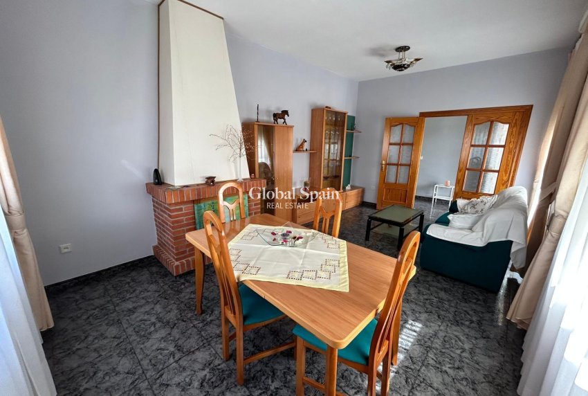 Wederverkoop - VILLA -
LOS ALCÁZARES - Las Lomas Del Rame-bahía Bella